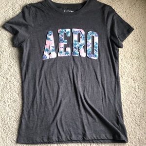 AéRopostale tee shirt